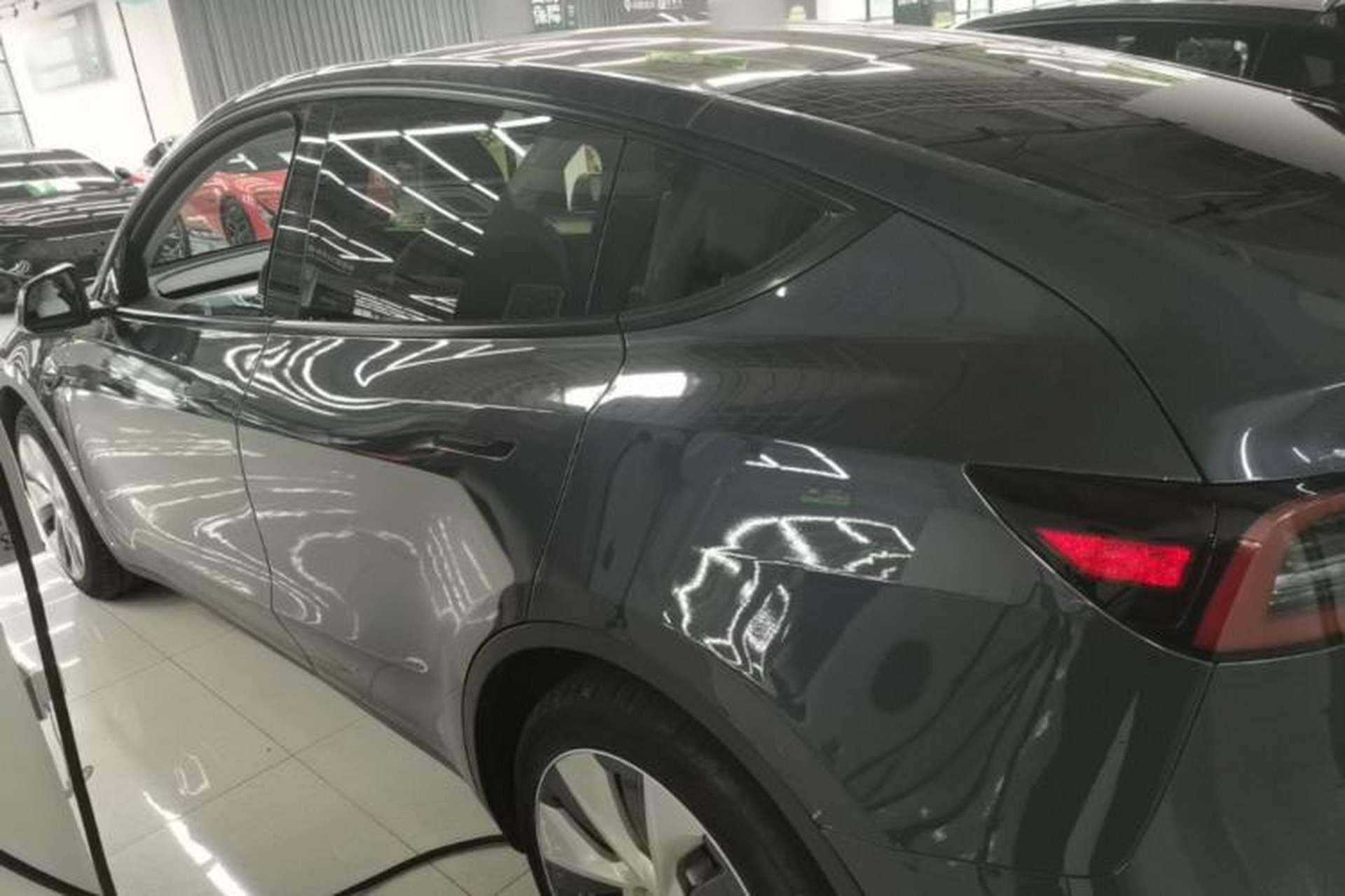 Used Tesla Model Y 2022 Rear-Wheel-Drive Version Rear Left 45 Deg