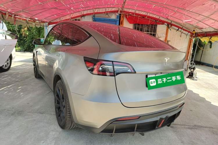 Used Tesla Model Y 2022 Rear-Wheel-Drive Version Rear Left 45 Deg