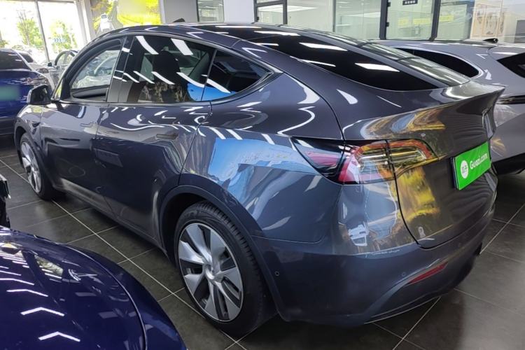 Used Tesla Model Y 2022 Rear-Wheel-Drive Version Rear Left 45 Deg