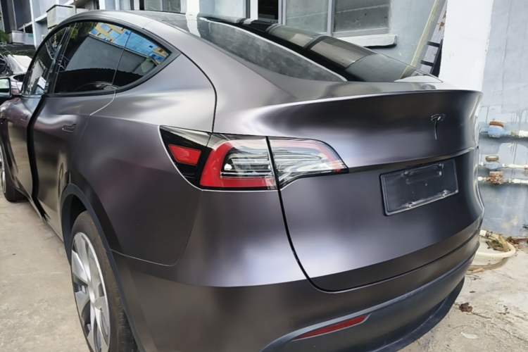 Used Tesla Model Y 2022 Rear-Wheel-Drive Version Rear Left 45 Deg