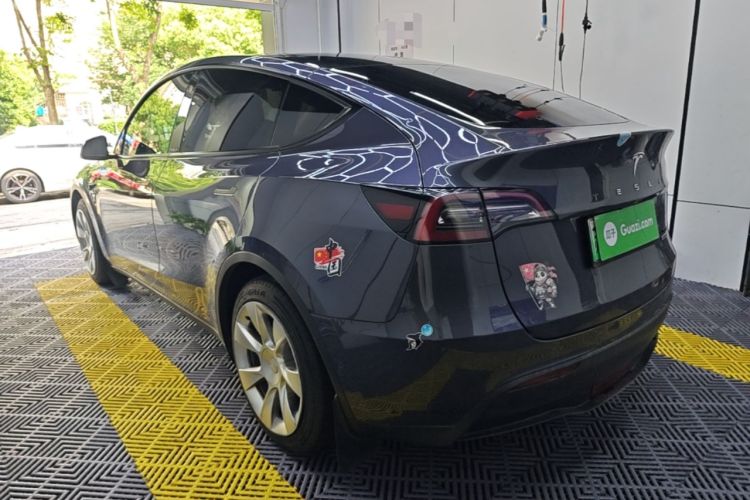 Used Tesla Model Y 2022 Rear-Wheel-Drive Version Rear Left 45 Deg