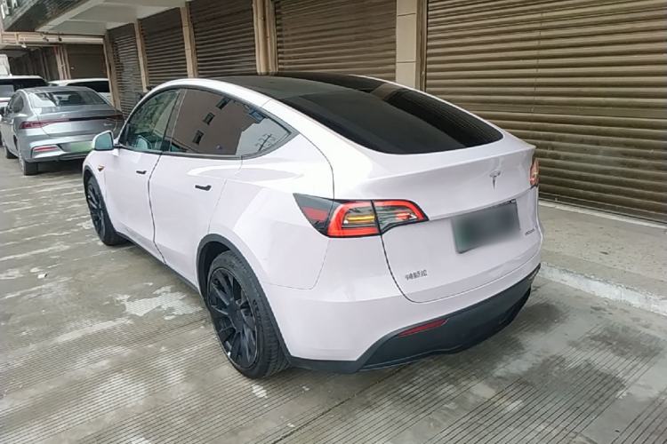 Used Tesla Model Y 2022 Rear-Wheel-Drive Version Rear Left 45 Deg