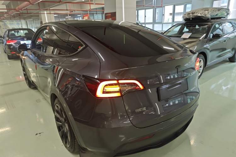 Used Tesla Model Y 2022 Revised Version Rear-Wheel Drive Rear Left 45 Deg