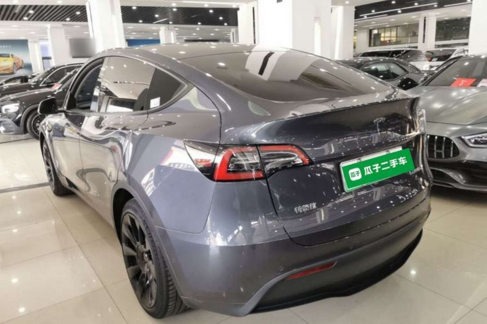 Used Tesla Model Y 2022 Rear-Wheel-Drive Version Rear Left 45 Deg