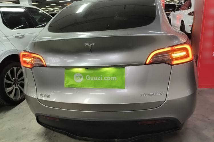 Used Tesla Model Y 2022 Rear-Wheel-Drive Version Rear