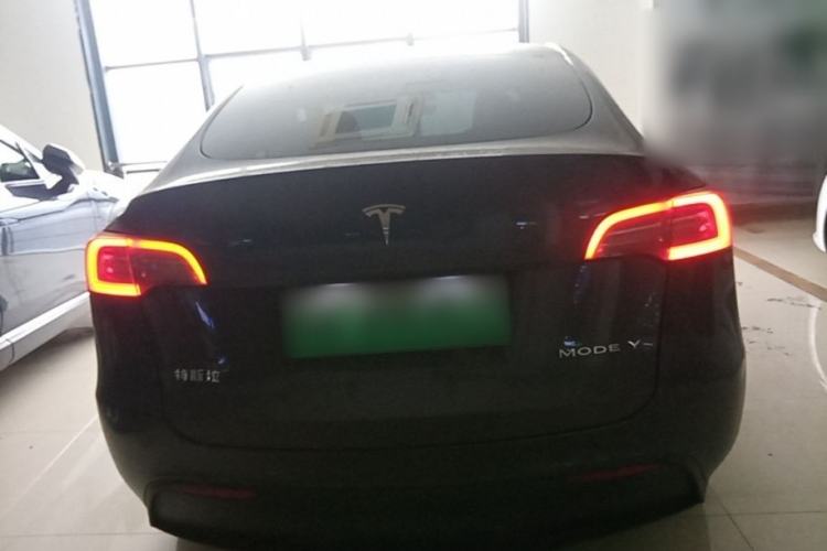 Used Tesla Model Y 2022 Rear-Wheel-Drive Version Rear