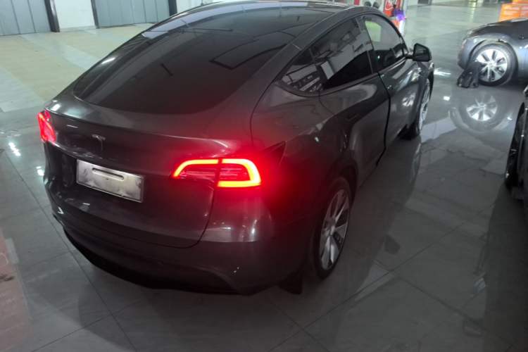 Used Tesla Model Y 2022 Revised Version Rear-Wheel Drive Rear Right 45 Deg