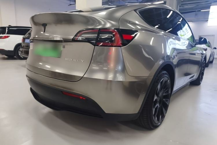 Used Tesla Model Y 2022 Revised Version Long-Range All-Wheel Drive Rear Right 45 Deg