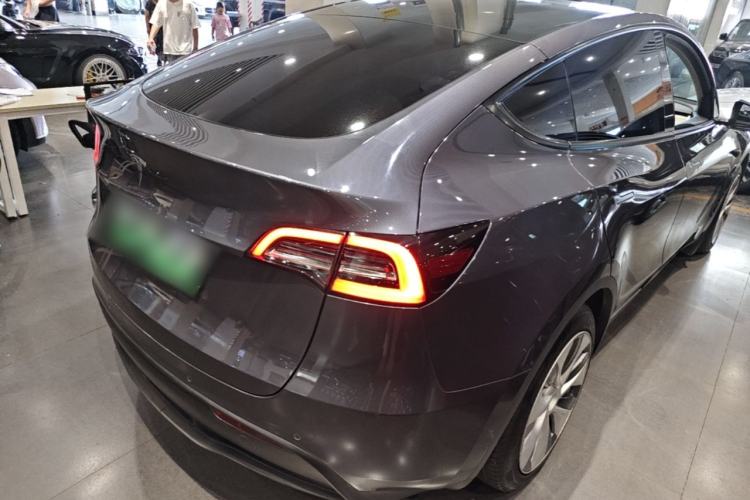 Used Tesla Model Y 2022 Rear-Wheel-Drive Version Rear Right 45 Deg