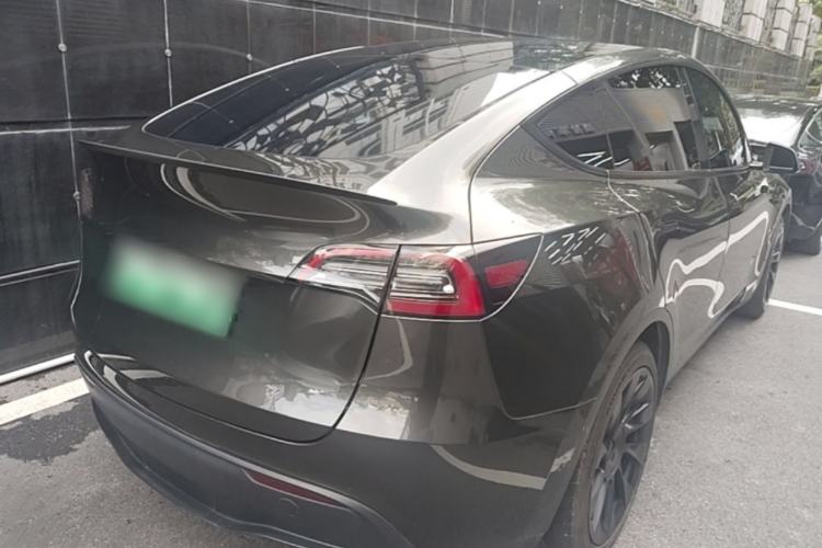 Used Tesla Model Y 2022 Rear-Wheel-Drive Version Rear Right 45 Deg