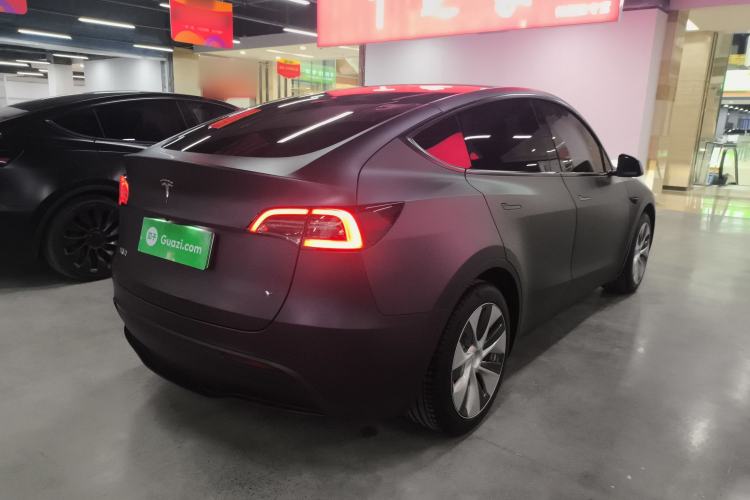 Used Tesla Model Y 2022 Rear-Wheel-Drive Version Rear Right 45 Deg