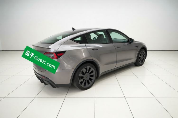Used Tesla Model Y 2022 Rear-Wheel-Drive Version Rear Right 45 Deg