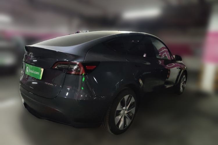 Used Tesla Model Y 2022 Rear-Wheel-Drive Version Rear Right 45 Deg
