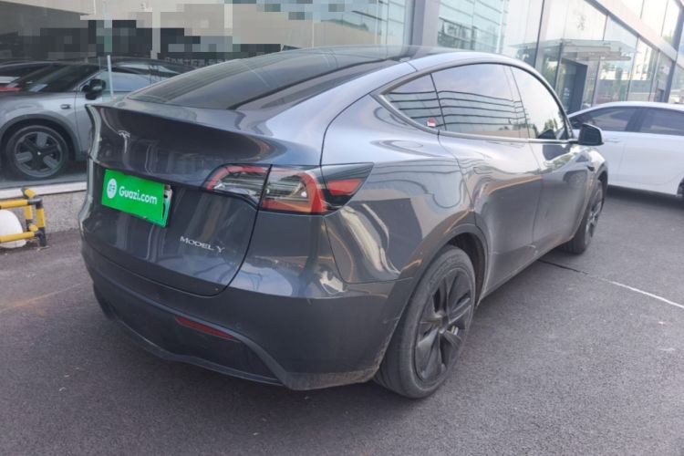 Used Tesla Model Y 2022 Rear-Wheel-Drive Version Rear Right 45 Deg