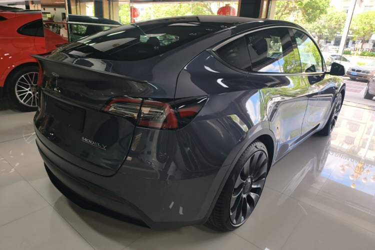Used Tesla Model Y 2022 Performance High-Performance All-Wheel-Drive Version Rear Right 45 Deg