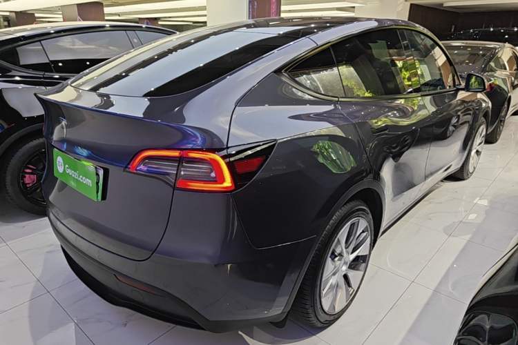 Used Tesla Model Y 2022 Revised Version Rear-Wheel Drive Rear Right 45 Deg