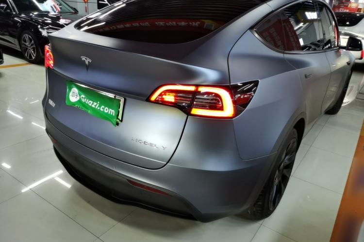 Used Tesla Model Y 2022 Rear-Wheel-Drive Version Rear Right 45 Deg
