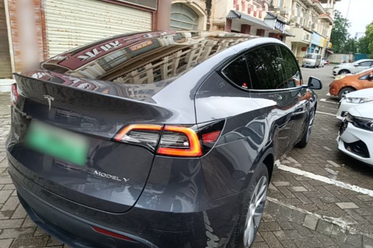 Used Tesla Model Y 2022 Rear-Wheel-Drive Version Rear Right 45 Deg