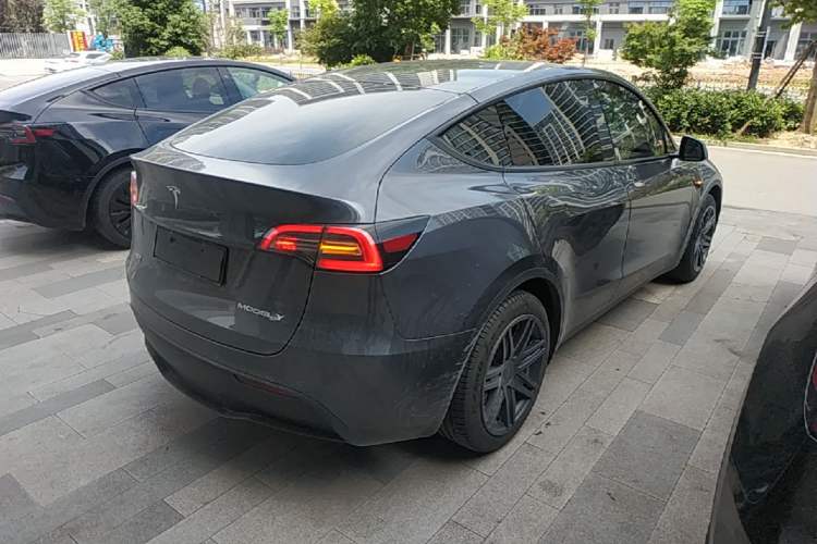 Used Tesla Model Y 2022 Revised Version Rear-Wheel Drive Rear Right 45 Deg