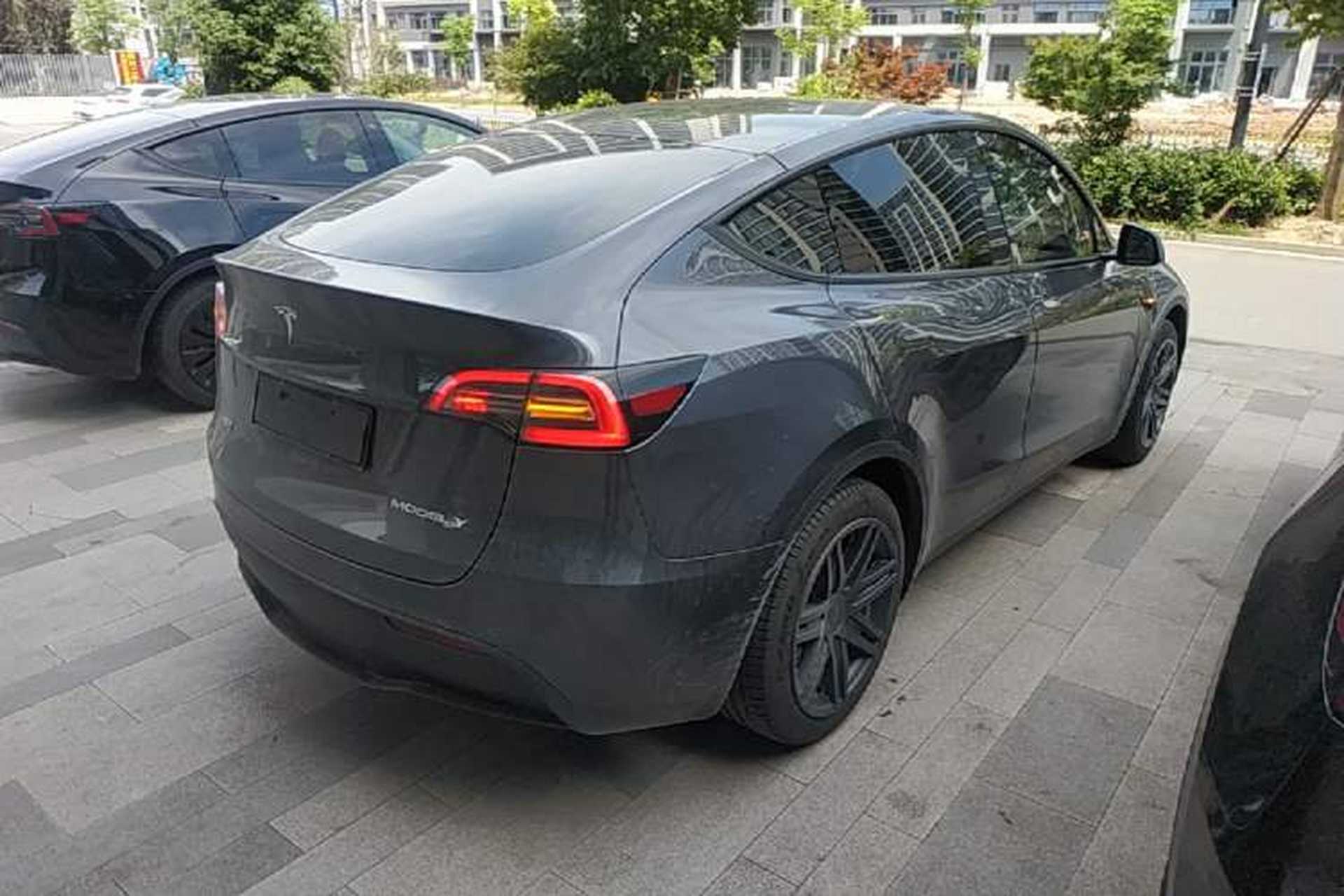 Used Tesla Model Y 2022 Revised Version Rear-Wheel Drive Rear Right 45 Deg