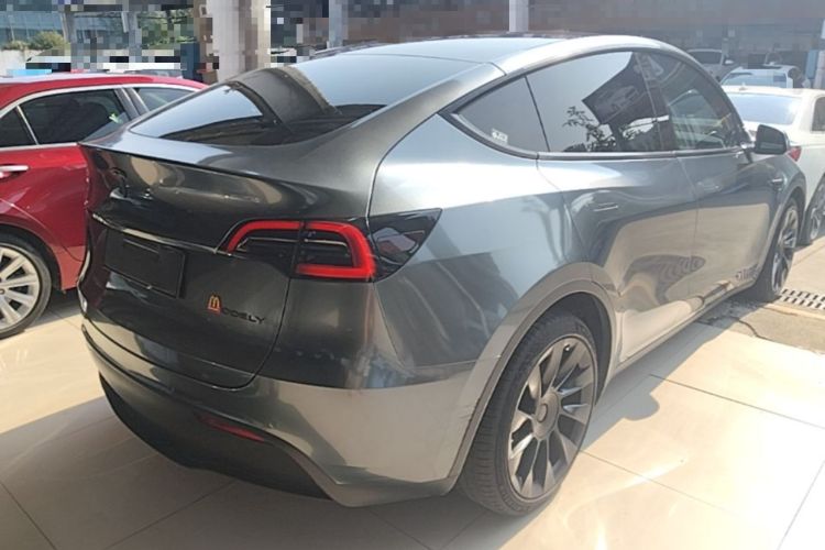 Used Tesla Model Y 2022 Long-Range All-Wheel-Drive Version Rear Right 45 Deg