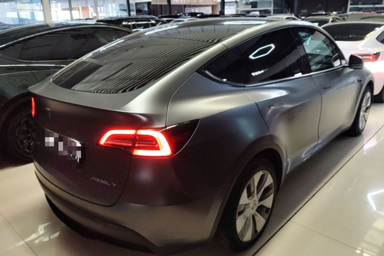 Used Tesla Model Y 2022 Rear-Wheel-Drive Version Rear Right 45 Deg