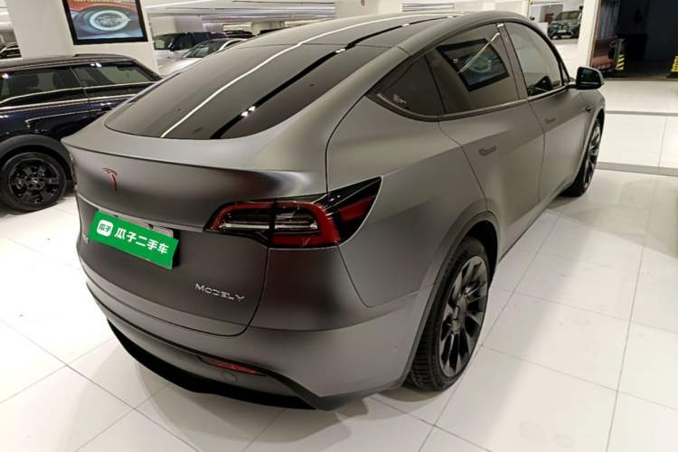 Used Tesla Model Y 2022 Rear-Wheel-Drive Version Rear Right 45 Deg