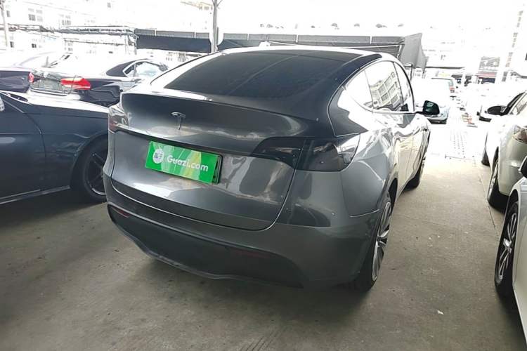 Used Tesla Model Y 2022 Rear-Wheel-Drive Version Rear Right 45 Deg