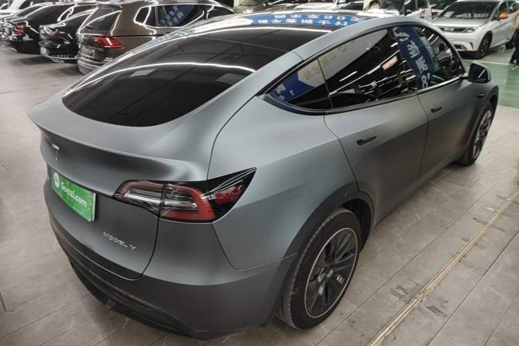 Used Tesla Model Y 2022 Long-Range All-Wheel-Drive Version Rear Right 45 Deg