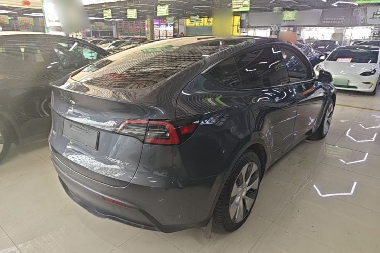 Used Tesla Model Y 2022 Rear-Wheel-Drive Version Rear Right 45 Deg