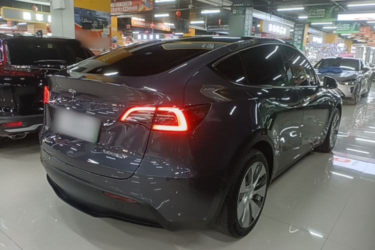Used Tesla Model Y 2022 Long-Range All-Wheel-Drive Version Rear Right 45 Deg