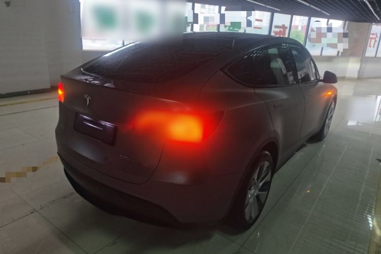 Used Tesla Model Y 2022 Rear-Wheel-Drive Version Rear Right 45 Deg