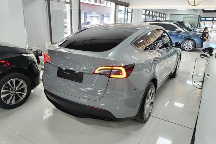 Used Tesla Model Y 2022 Revised Version Long-Range All-Wheel Drive Rear Right 45 Deg