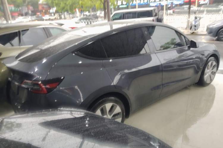 Used Tesla Model Y 2022 Revised Version Rear-Wheel Drive Rear Right 45 Deg