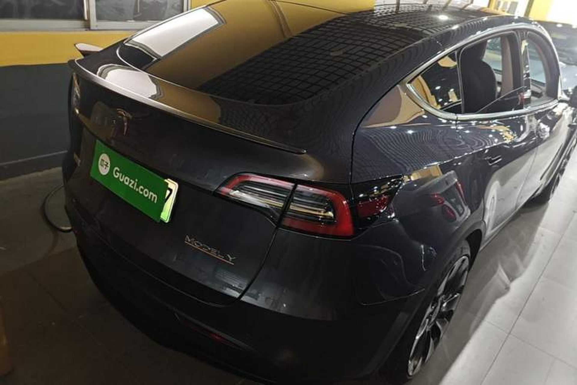 Used Tesla Model Y 2022 Performance High-Performance All-Wheel-Drive Version Rear Right 45 Deg