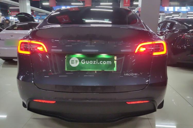 Used Tesla Model Y 2022 Long-Range All-Wheel-Drive Version Rear