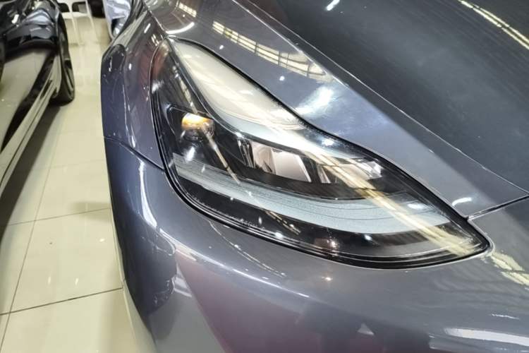 Used Tesla Model Y 2022 Revised Version Rear-Wheel Drive Right Front Headlight