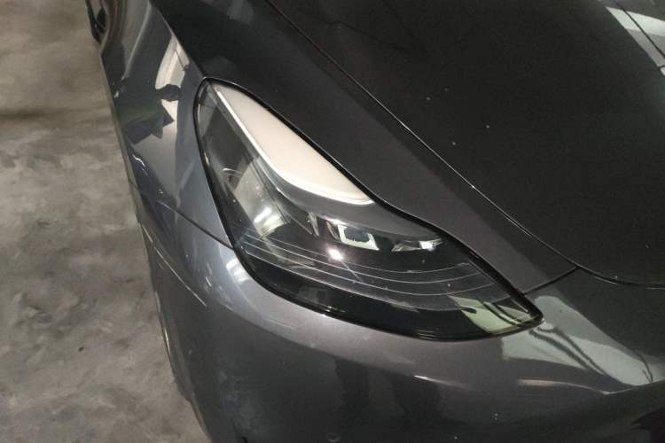 Used Tesla Model Y 2022 Rear-Wheel-Drive Version Right Front Headlight