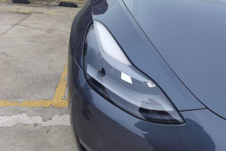 Used Tesla Model Y 2022 Performance High-Performance All-Wheel-Drive Version Right Front Headlight
