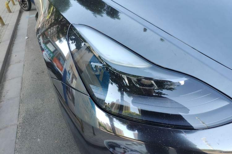 Used Tesla Model Y 2022 Rear-Wheel-Drive Version Right Front Headlight