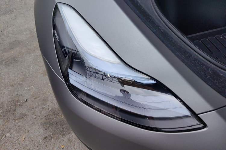 Used Tesla Model Y 2022 Revised Version Rear-Wheel Drive Right Front Headlight