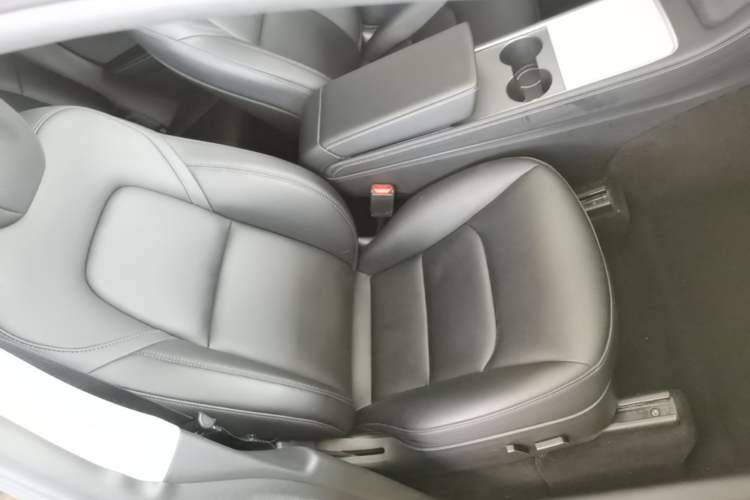 Used Tesla Model Y 2022 Revised Version Rear-Wheel Drive Right Front Seat