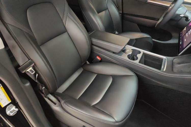 Used Tesla Model Y 2022 Revised Version Rear-Wheel Drive Right Front Seat