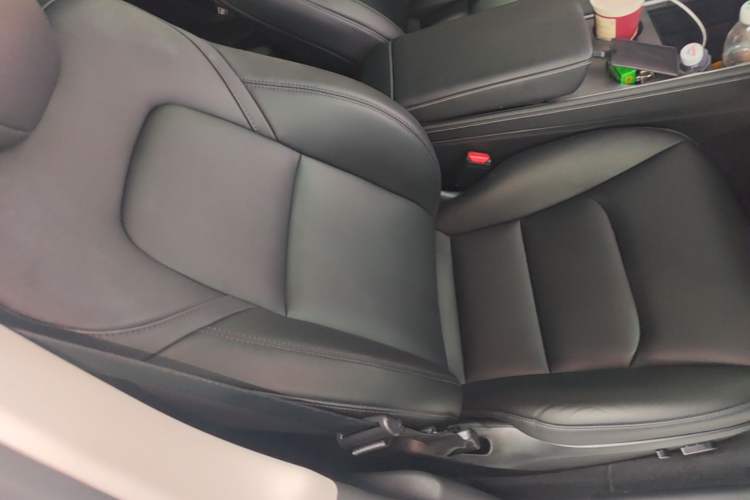 Used Tesla Model Y 2022 Revised Version Long-Range All-Wheel Drive Right Front Seat