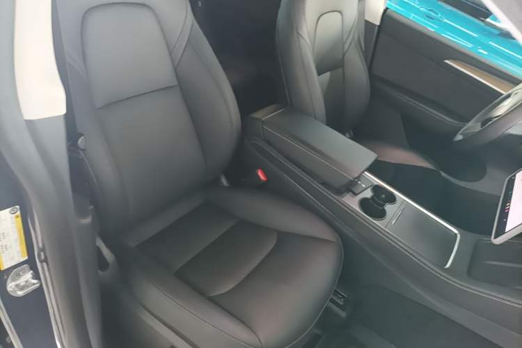 Used Tesla Model Y 2022 Revised Version Rear-Wheel Drive Right Front Seat