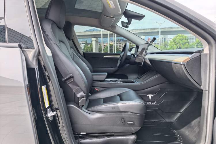 Used Tesla Model Y 2022 Revised Version Long-Range All-Wheel Drive Right Front Seat