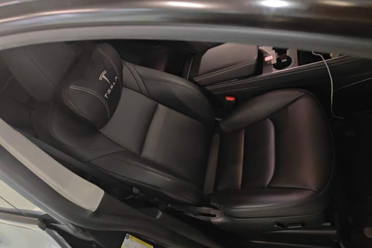 Used Tesla Model Y 2022 Revised Version Rear-Wheel Drive Right Front Seat