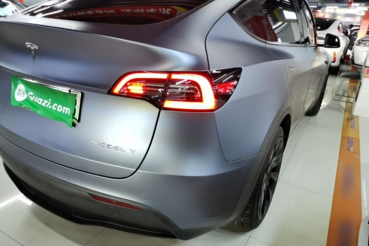 Used Tesla Model Y 2022 Rear-Wheel-Drive Version Right Rear Taillight