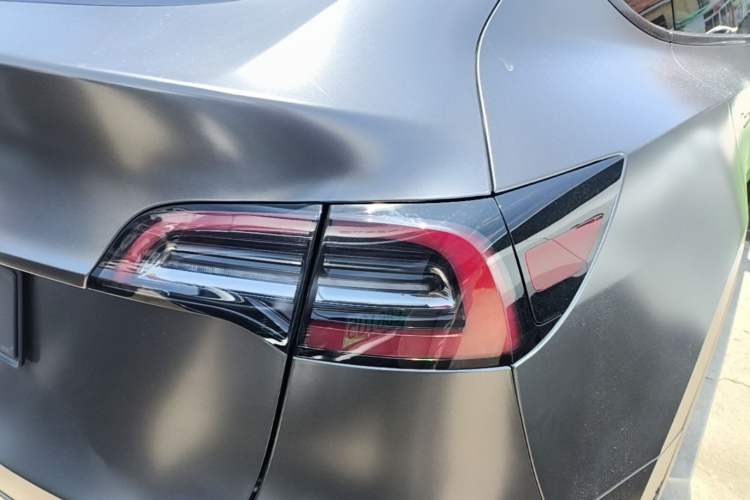 Used Tesla Model Y 2022 Revised Version Rear-Wheel Drive Right Rear Taillight