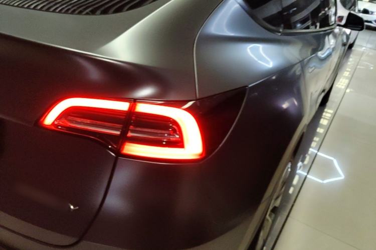 Used Tesla Model Y 2022 Rear-Wheel-Drive Version Right Rear Taillight